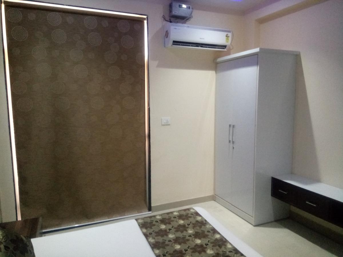 Anamsa Residency Vrindāvan Exterior photo