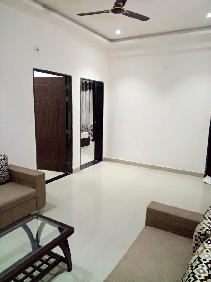 Anamsa Residency Vrindāvan Exterior photo